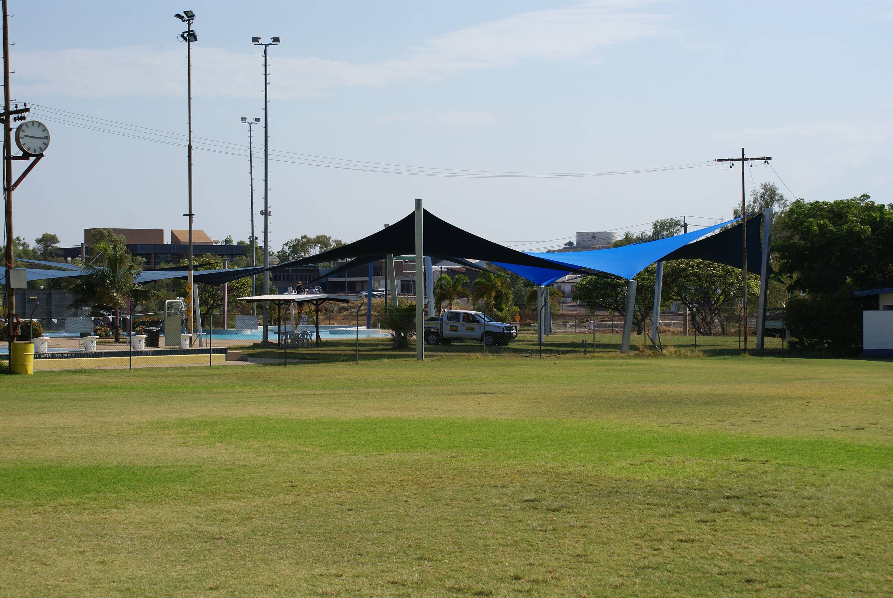 toile d'ombrage en France