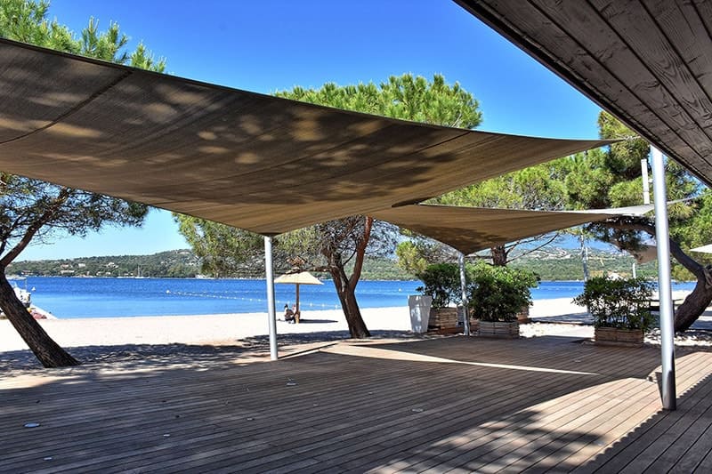 toile d'ombrage pour camping