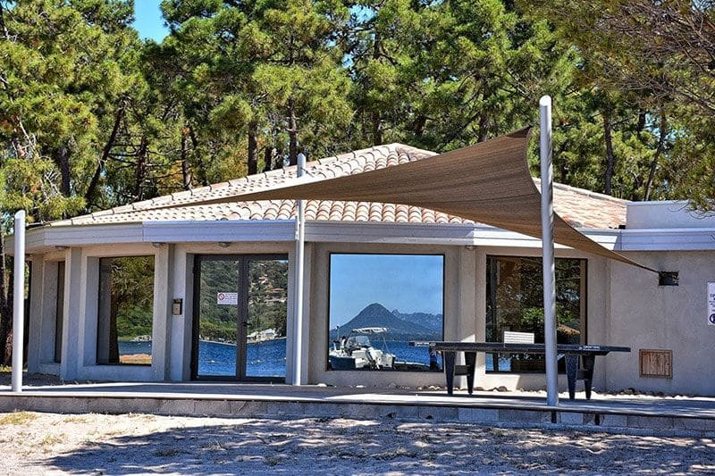 toile d'ombrage pour camping