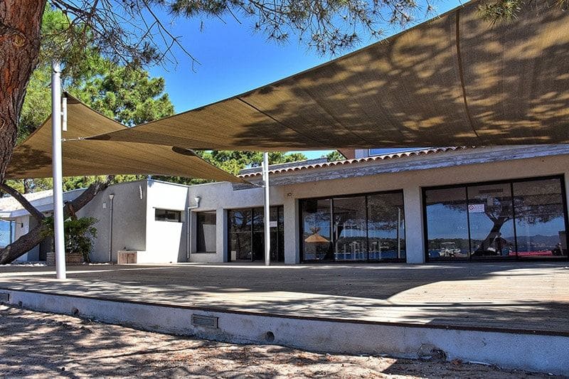 toile d'ombrage pour camping