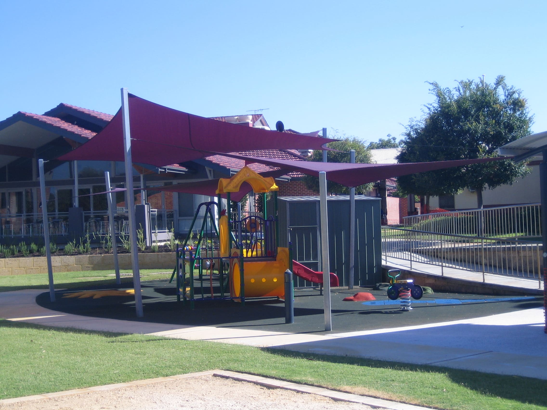 toile d'ombrage sur mesure