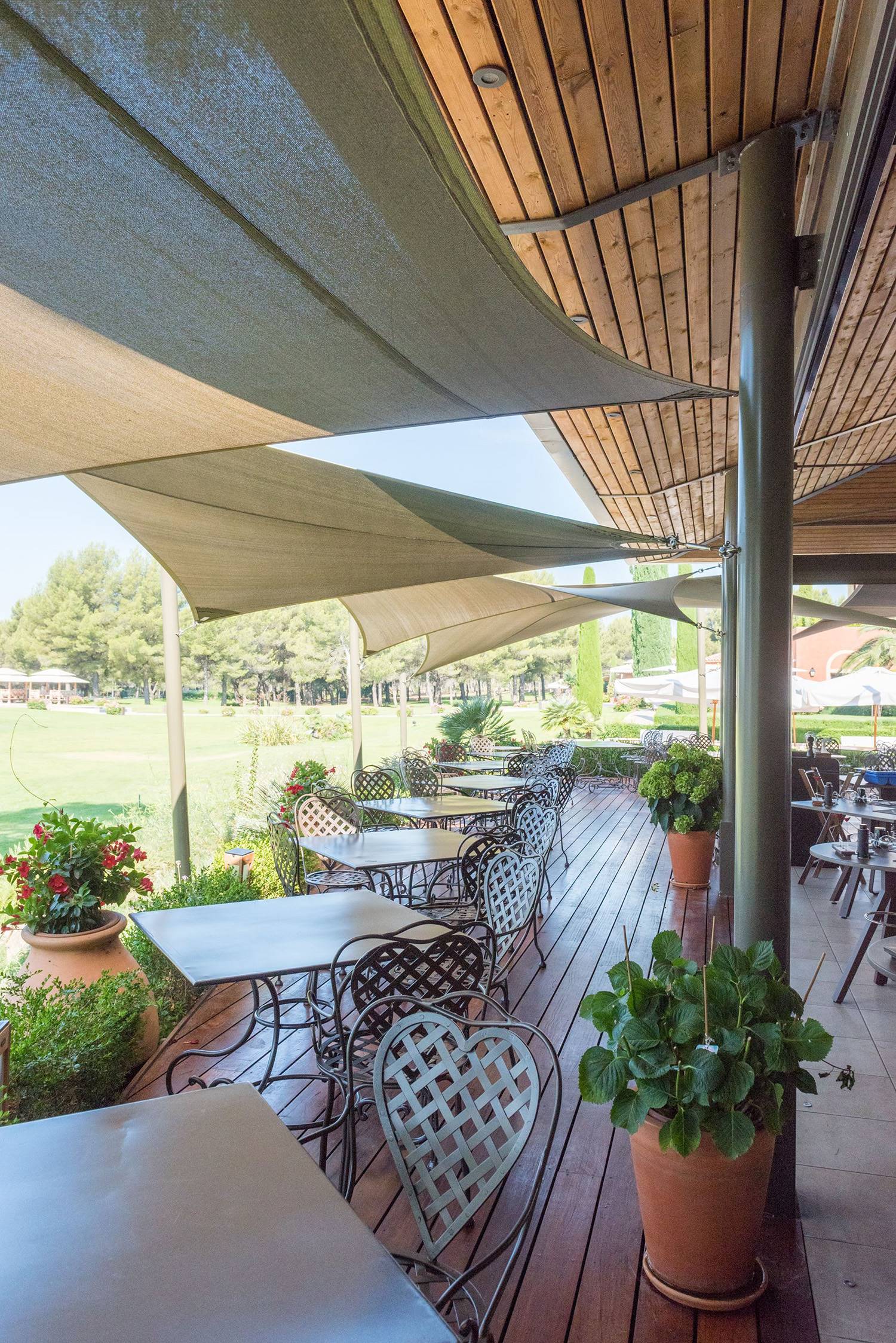 voile d'ombrage pour hotel