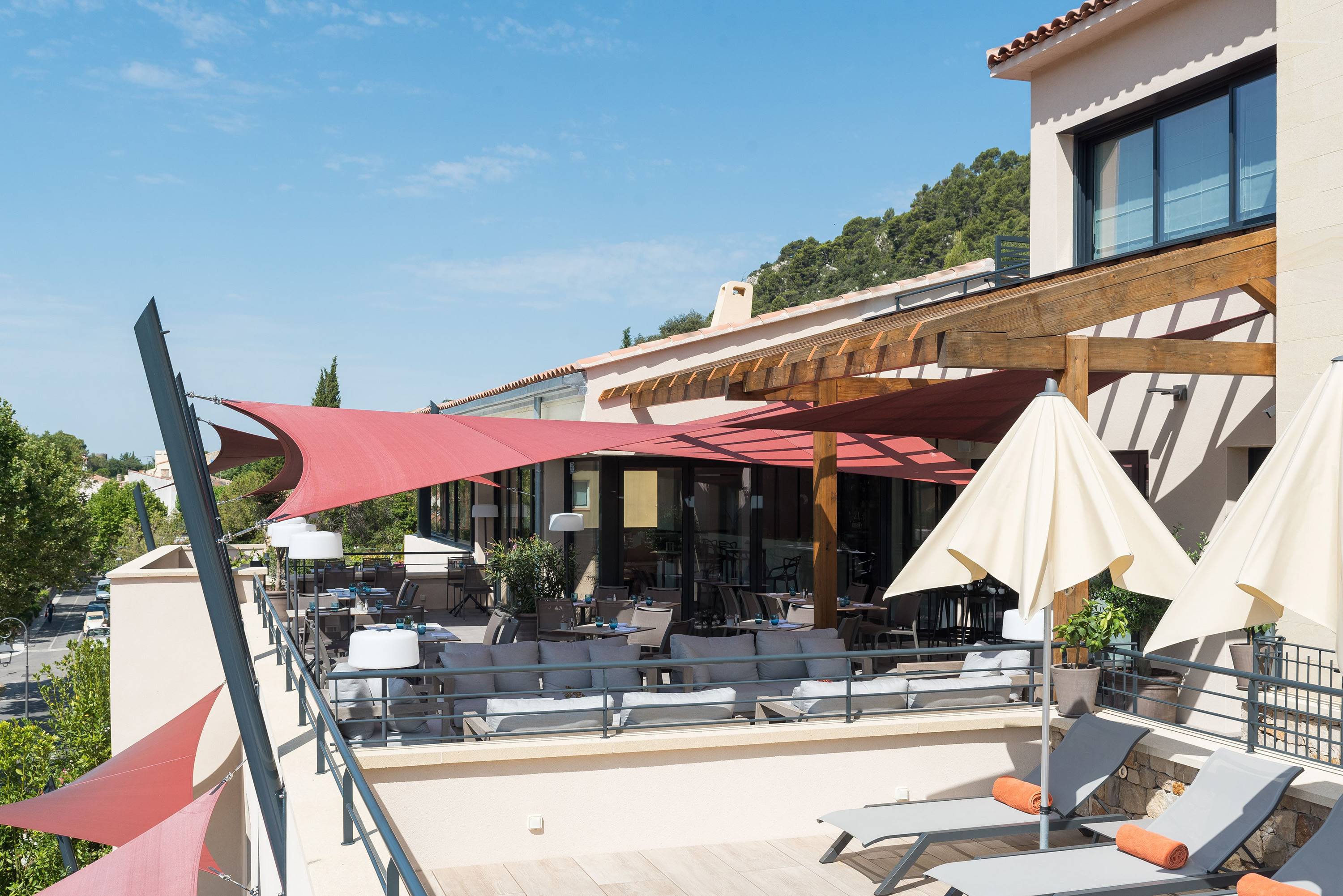 voile d'ombrage pour piscine