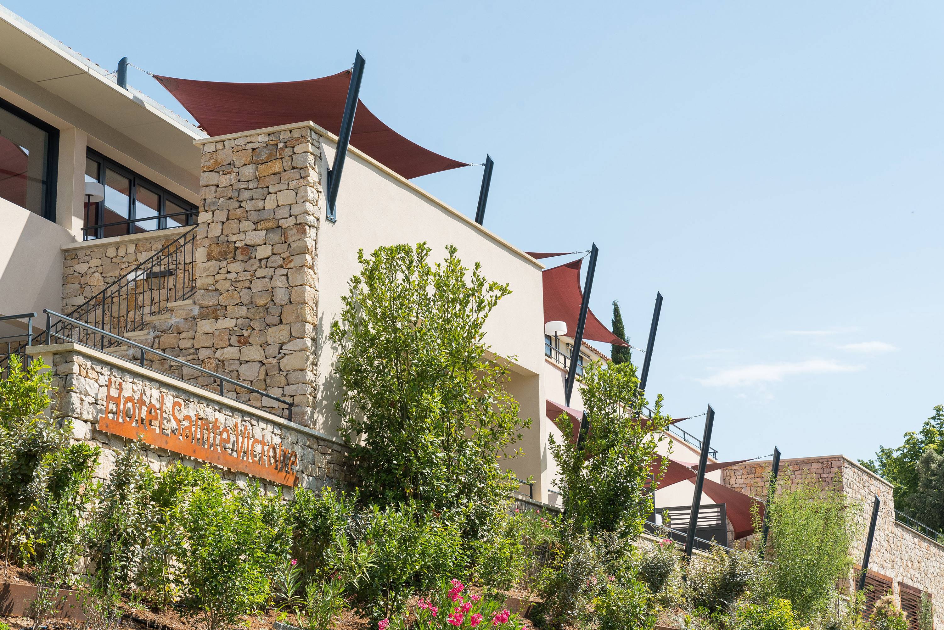 voile d'ombrage pour piscine