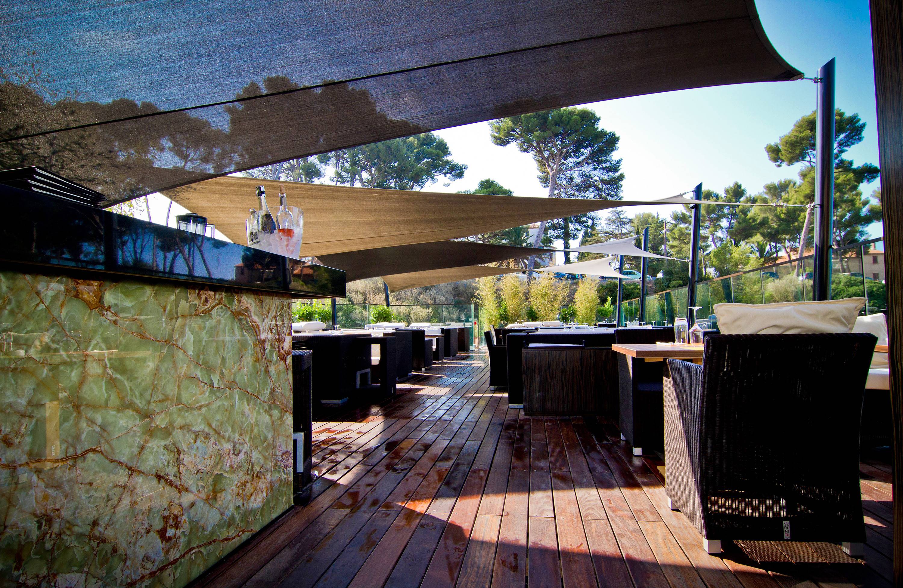 toile d'ombrage sur mesure