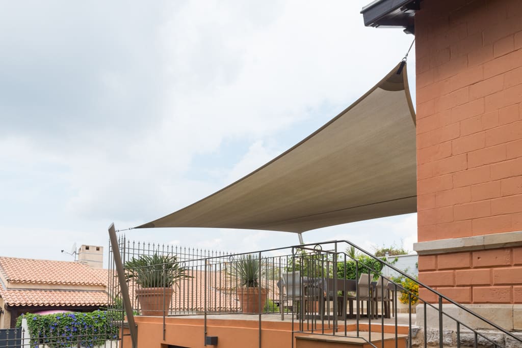 voile d'ombrage pour jardin