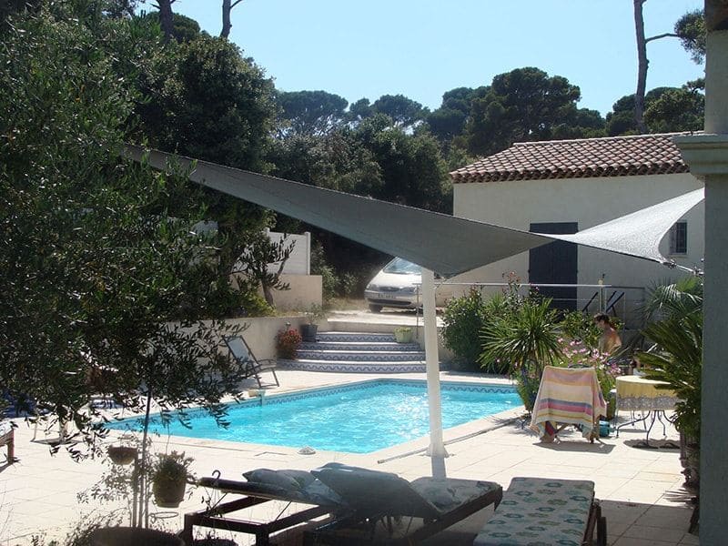 toile d'ombrage pour jardin