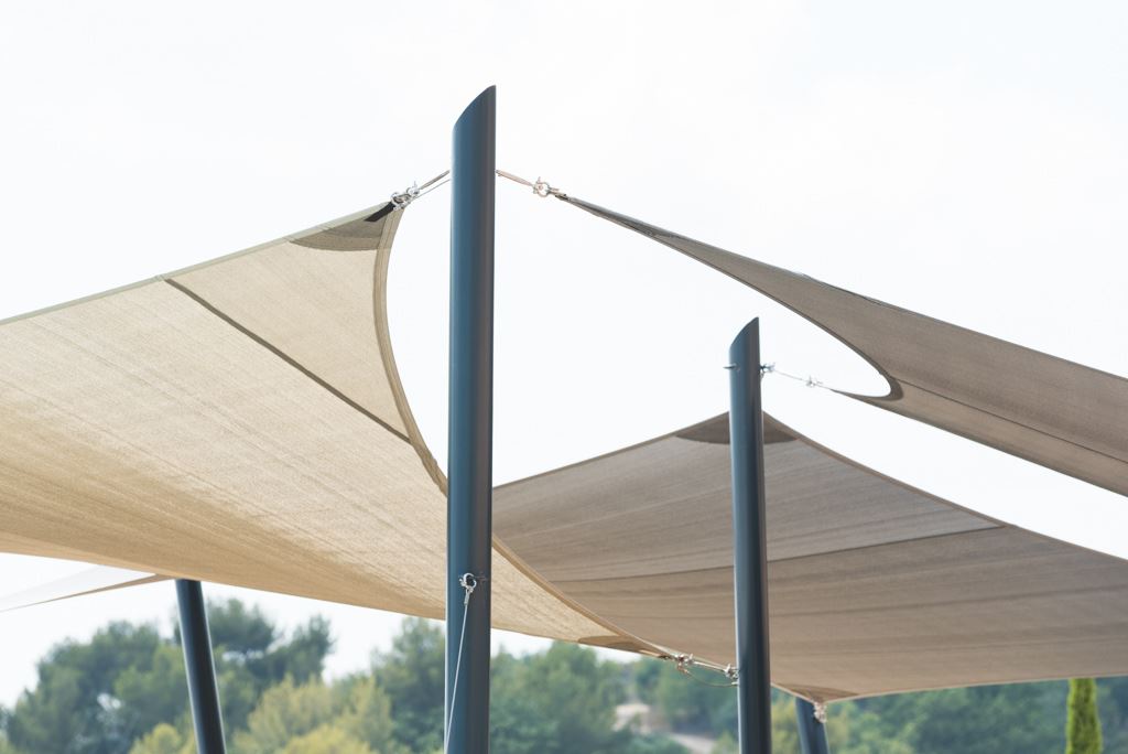 voile d'ombrage pour piscine