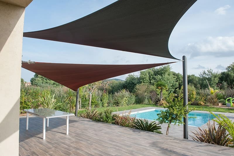 voile d'ombrage pour piscine