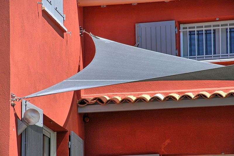 toile d'ombrage en France